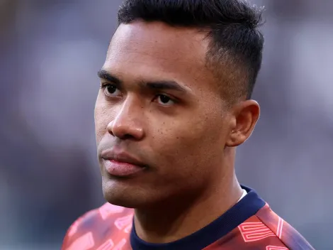 Alex Sandro decide jogar no Flamengo e São Paulo é comunicado