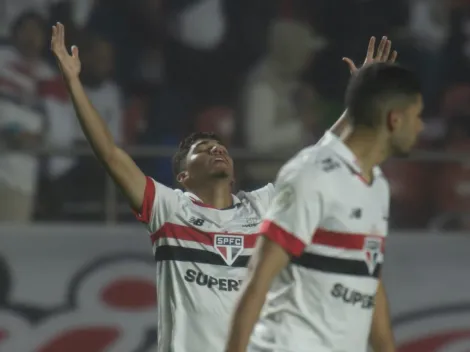 São Paulo se garante na primeira etapa e vence o Vitória no MorumBis