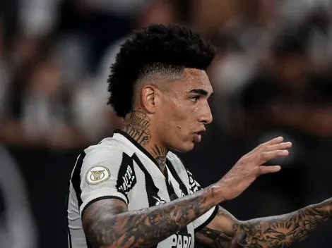 Igor Jesus marca duas vezes e o Botafogo retorna a liderança