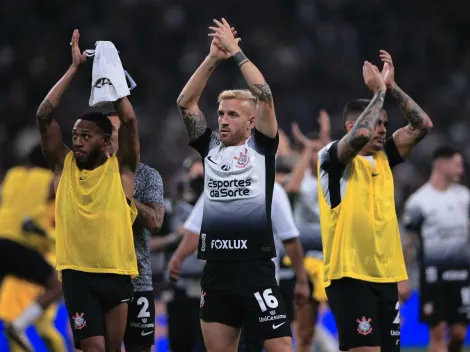 Corinthians Celebra Vitória Contra o Flamengo, Mas A Luta Contra o rebaixamento Continua