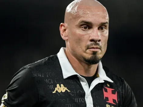 Gigante da Colina adia renovação de Maicon para fim do ano