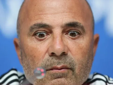 Jorge Sampaoli está assinando com Santos até o fim de 2027