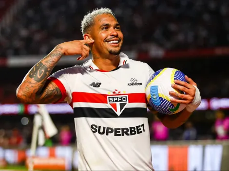 Torcida pede saída de Luciano do SPFC