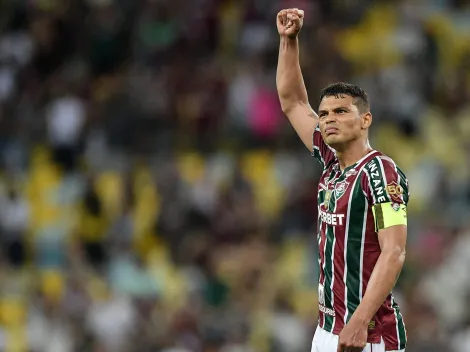 Thiago Silva é o melhor do Brasileirão e Torcida do Flu comemora