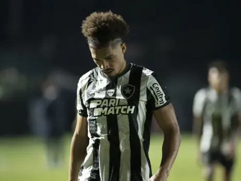 Volta de Adryelson ao Botafogo levanta dilema sobre titularidade na posição