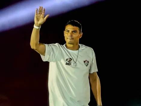 Thiago Silva deixa o Brasil e parte para Inglaterra