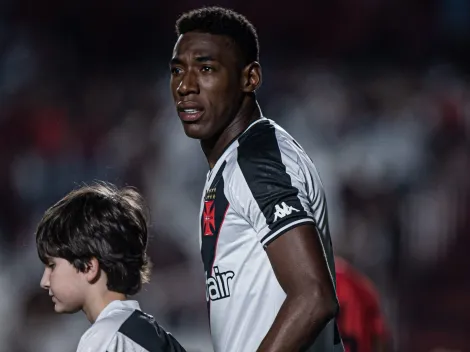 Vasco toma decisão sobre situação de Léo Pelé