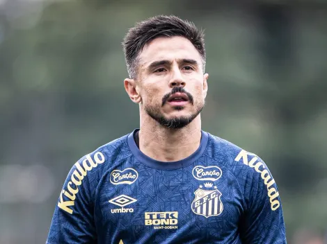 Willian Bigode vira terceiro reserva após chegada de Wendel