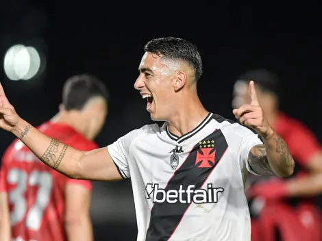 Puma Rodríguez brilha com camisa do Vasco em momentos decisivos