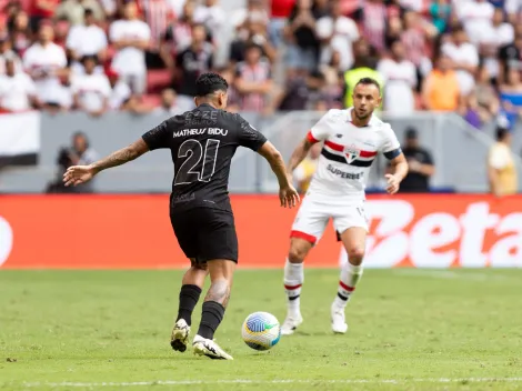 Corinthians perde para o São Paulo e permanece no Z-4