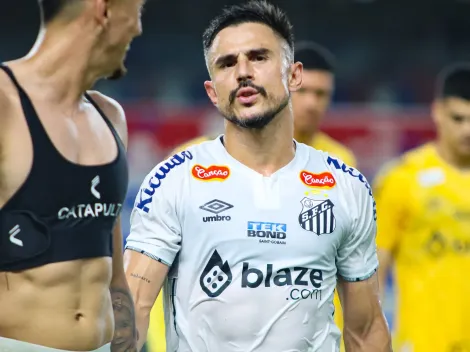 Willian Bigode topa baixar salário para ficar no Santos