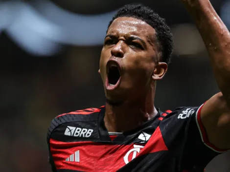 Torcedor do Grêmio nega racismo com Carlinhos