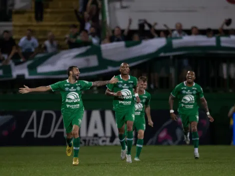 Palpite Chapecoense x Goiás - Série B - 21/10/2024