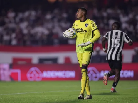 John pede pés no chão no Botafogo para duelo contra o Peñarol