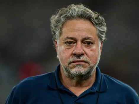 Casares busca rescisão contratual com Orejuela