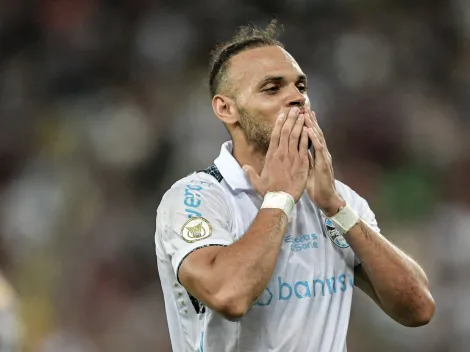 Braithwaite desabafa sobre desempenho pelo Grêmio e preocupa