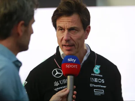 Wolff comenta futuro de Hamilton na Ferrari e transição da Mercedes