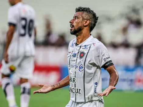 Léo Moura aconselha Renato a pedir demissão no Grêmio