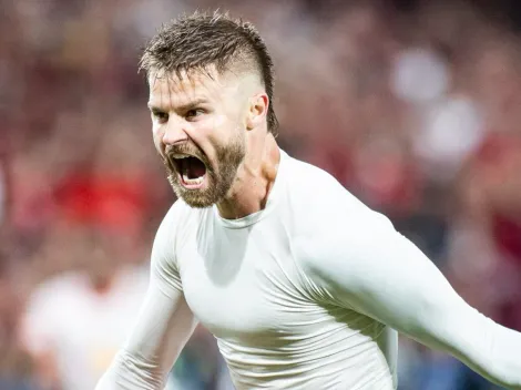 Torcida do Inter pede volta de Eduardo Sasha