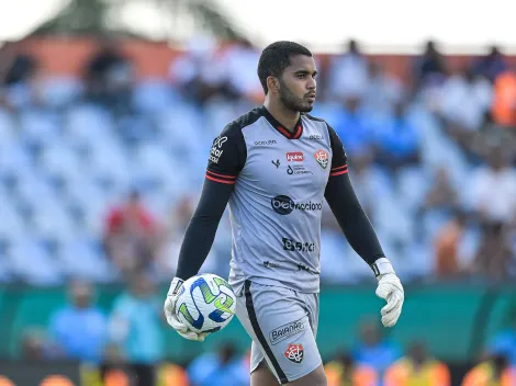 Vitória define futuro de Lucas Arcanjo após negociar com Fluminense