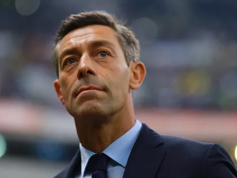 Pedro Caixinha não se convence com o futebol de João Schmidt