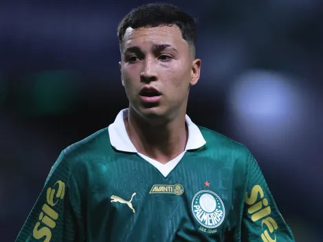 Palmeiras abre 2025 com vitória e estreias da base