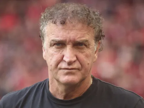 Cuca pede ao Atlético-MG contratação de lateral Lucas Esquivel