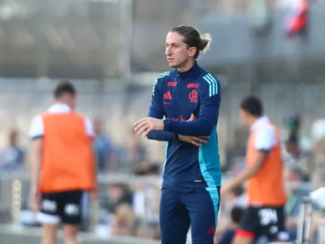 Carlinhos é barrado do Flamengo de Filipe Luís 