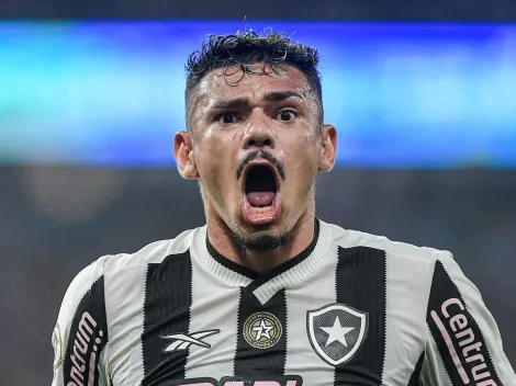 Botafogo se despede de Tiquinho Soares nas redes sociais