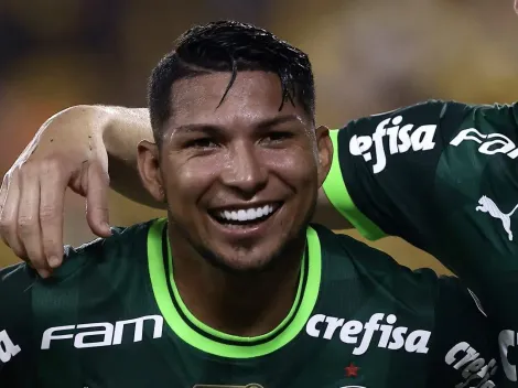 Rony aceita flexibilizar seu salário para jogar no Atlético Mineiro