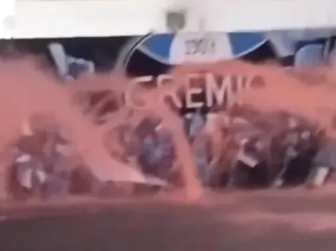 Torcedores do Inter picham Arena antes do Gre-Nal 444
