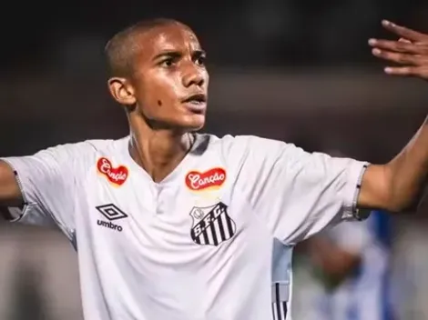 Juninho, filho de Robinho, está relacionado em Santos X Noroeste