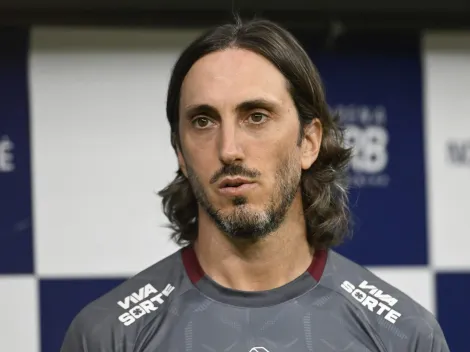 André Hernan confirma permanência de Zulbedía após mais um tropeço