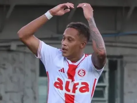 Vitinho decide, e Inter fica perto da final do Gaúcho