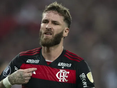 Léo Pereira alfineta o Vasco e fala sobre jogo no Nilton Santos