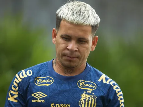 Soteldo se irrita ao ser substituído no Santos e bastidores são expostos