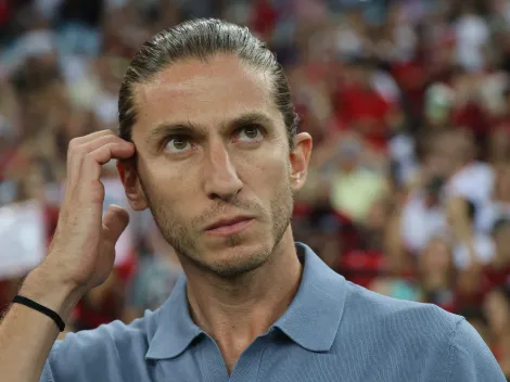 Filipe Luís prepara Flamengo com Danilo de titular