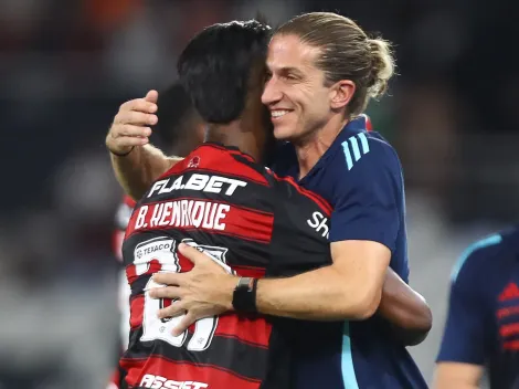 Filipe Luís atinge marca relevante entre treinadores do clube