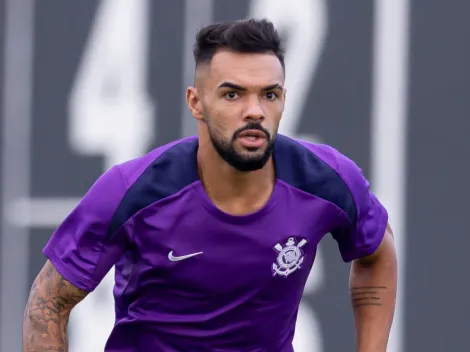 Raniele ganha força para atuar em Corinthians X Santos