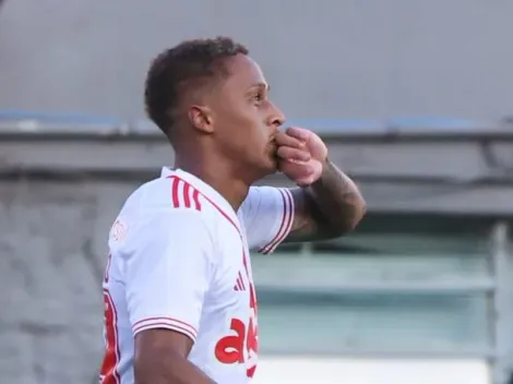 Vitinho deve ficar no Internacional