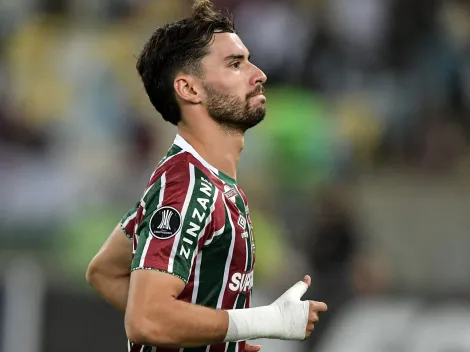 Martinelli acerta renovação de contrato