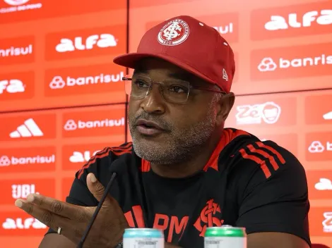 Roger Machado dá pistas sobre escalação do Internacional