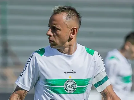 Rafinha não deve voltar ao Flamengo, revela Venê Casagrande