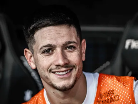 Garro tem situação exposta antes do Dérbi e pode afetar Abel