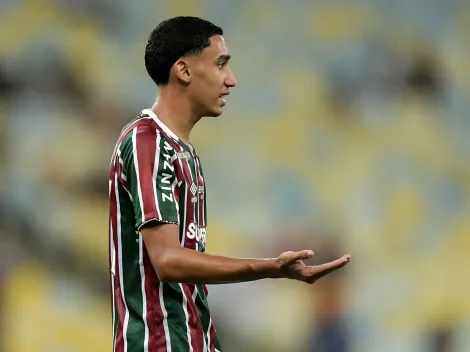 Isaque, do Fluminense, se lesiona e retorno é revelado