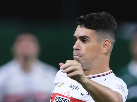 Oscar está fora dos próximos jogos do São Paulo