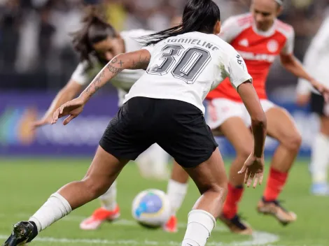 Atacante Jaqueline renova com o Timão até final de 2027