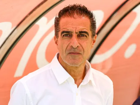 Roger Machado elogia em coletiva time treinado por Renato Paiva