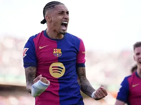 Raphinha faz história no Barcelona e divide torcida