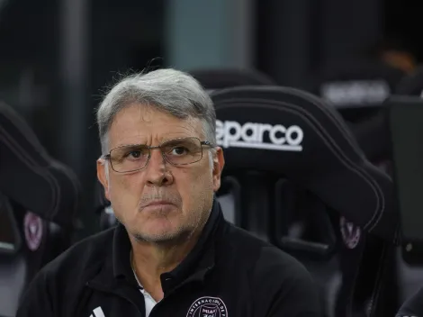 Tata Martino tem negociação pausada com o Santos e César Sampaio vira alternativa